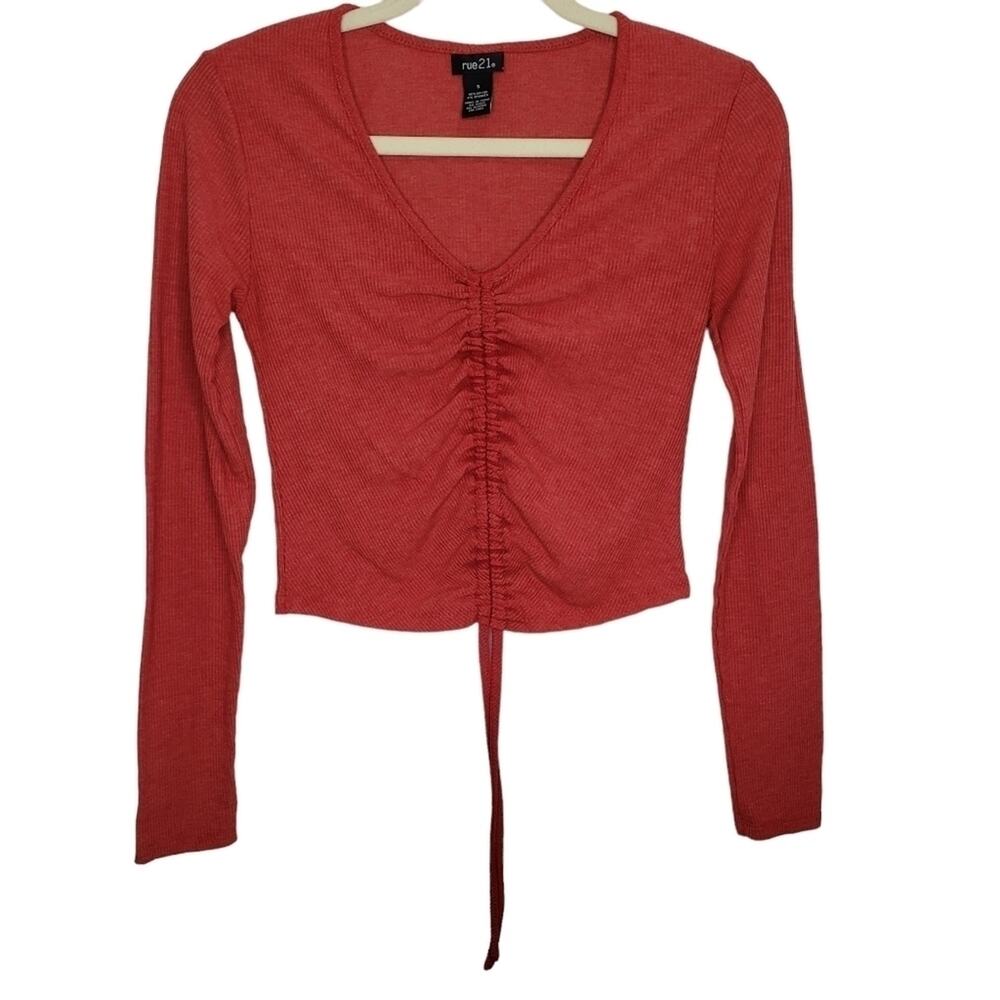 RUE21 V Neck Crop Top with Ruched Front Long Sleeve Heather Red Small - Picture 3 of 6